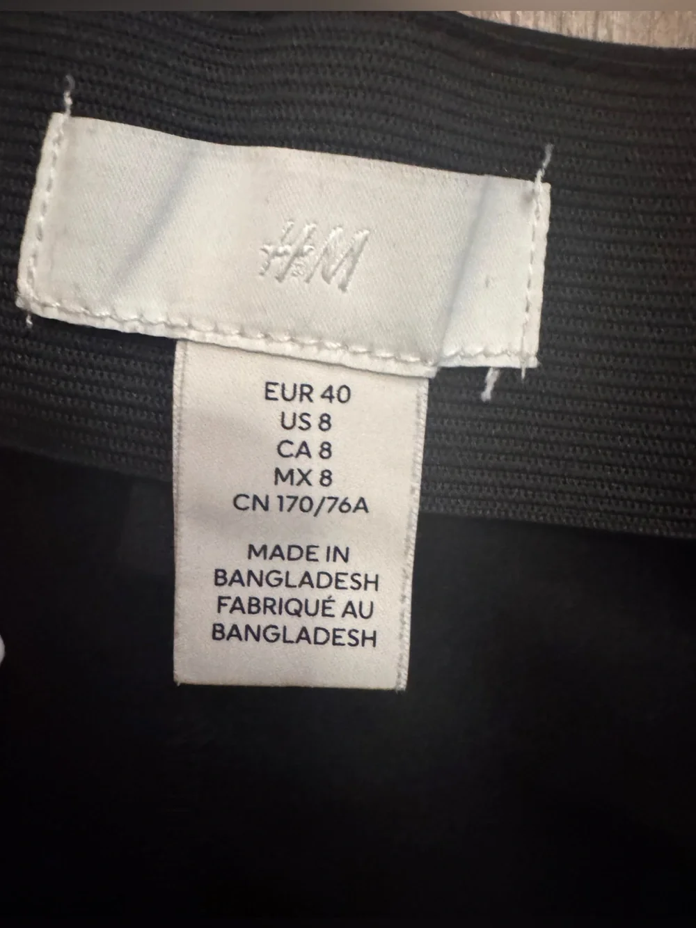 H&M Women’s slim fit black trouser - size 8